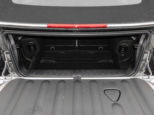 MINI Cooper Cabrio Cooper JCW Trim LED ACC SiHz Navi KlimaA Komf RFK