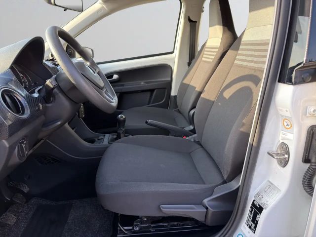 Volkswagen up! Move Move up!