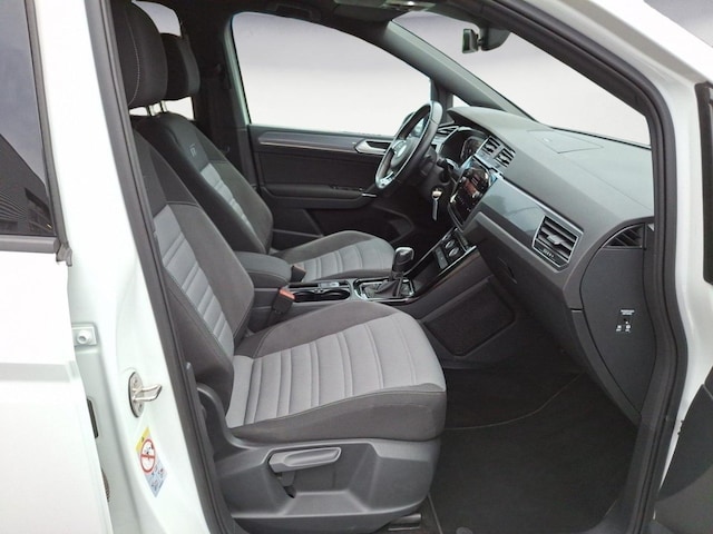 Volkswagen Touran 1.5 TSI DSG Highline R-Line