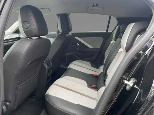 Opel Astra Business Elegance