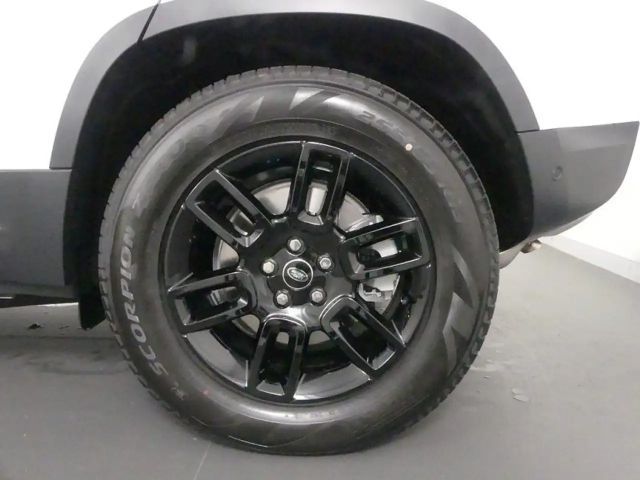 Land Rover Defender 110 P300e S