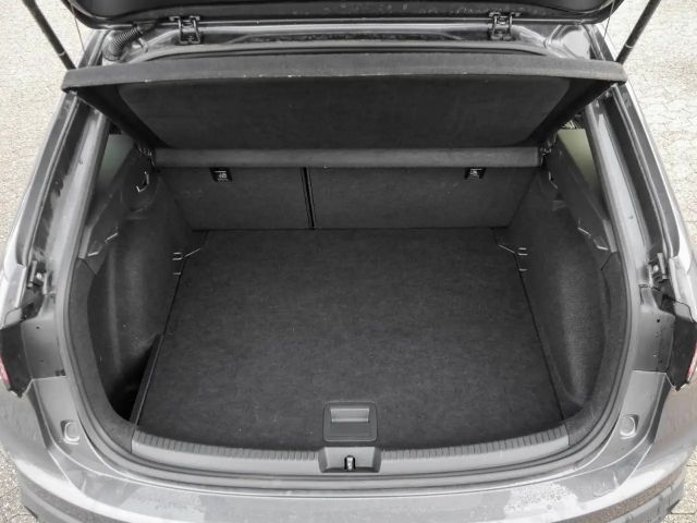 Volkswagen Taigo 1.0 TSI DSG