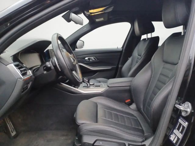 BMW 320 320i M-Sport Touring