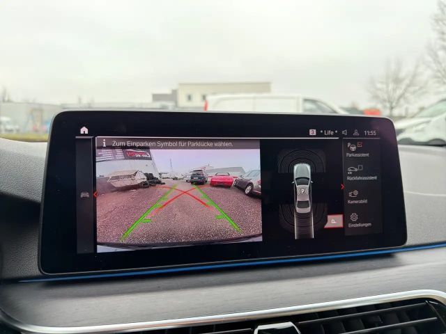 BMW 545 545e M-Sport Sedan xDrive