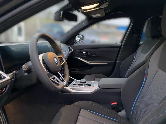 BMW 330 330e M-Sport Touring