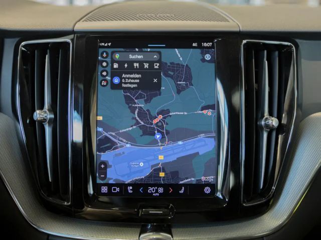 Volvo XC60 AWD Dark Plus