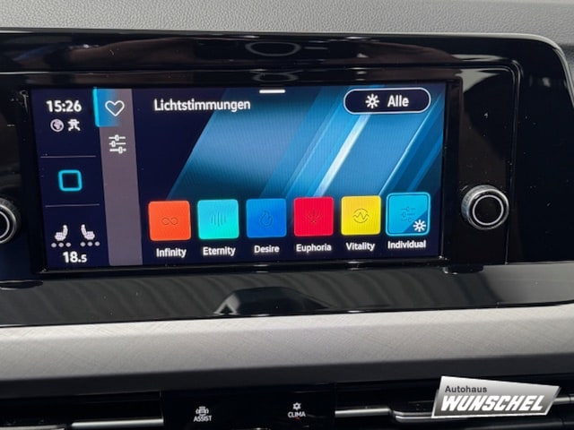 Volkswagen Golf 1.5 TSI Life Variant