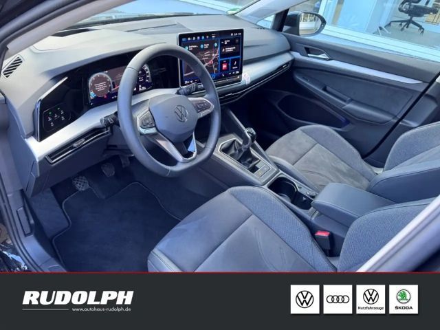 Volkswagen Golf 1.5 TSI Golf VIII Life Variant