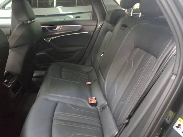 Audi A6 40 TDI Avant Quattro S-Line S-Tronic