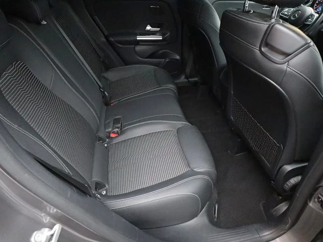 Mercedes-Benz GLA 250 GLA 250 e