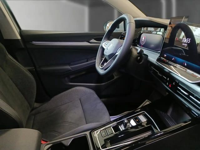 Volkswagen Golf DSG Golf VIII IQ.Drive Style