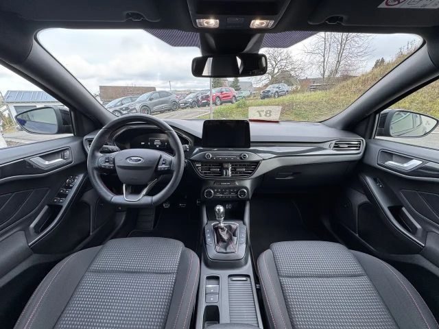 Ford Focus Limited ST Line