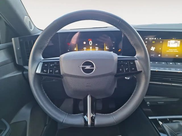 Opel Astra 1.2 Turbo Sports Tourer Turbo