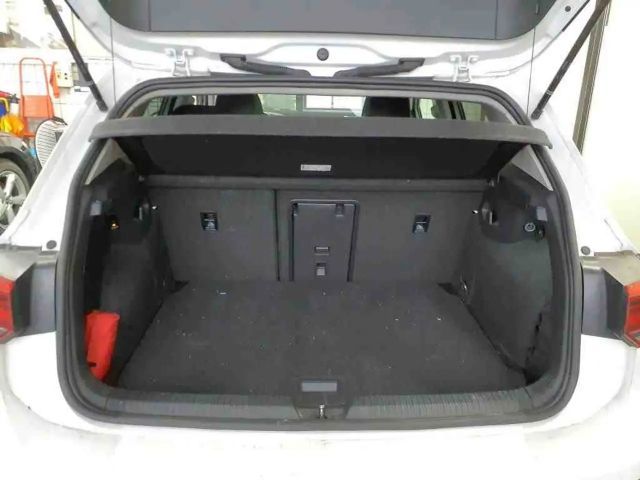 Volkswagen Golf 2.0 TDI DSG Golf VIII Style