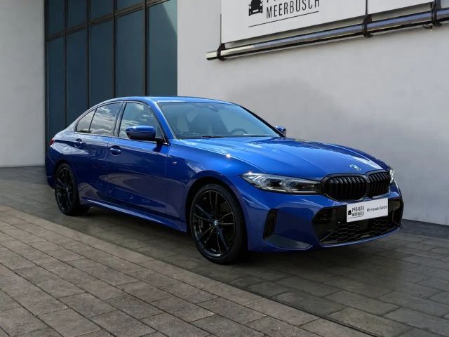 BMW 320 320d M-Sport Sedan xDrive