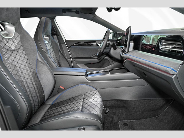 Volkswagen Passat 2.0 TDI DSG R-Line Style