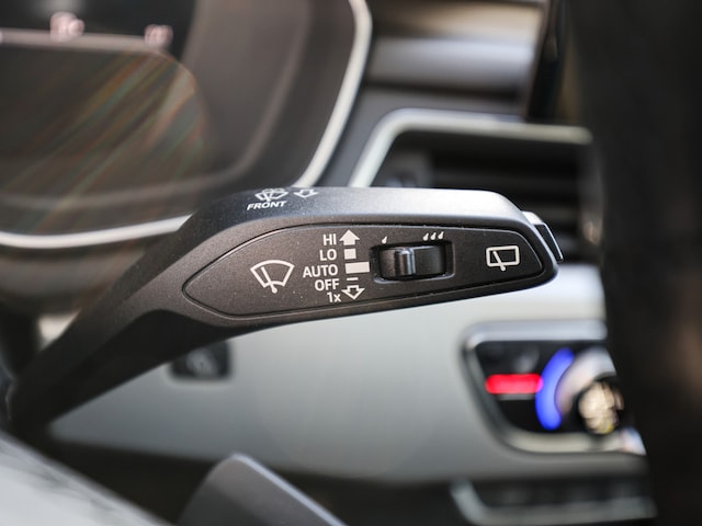 Audi A4 40 TFSI Avant S-Tronic