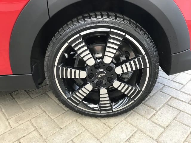 MINI Cooper S DAB LED RFK Navi Komfortzg. ACC Shz