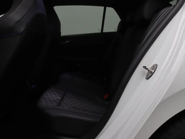 Volkswagen Golf 2.0 TDI DSG R-Line