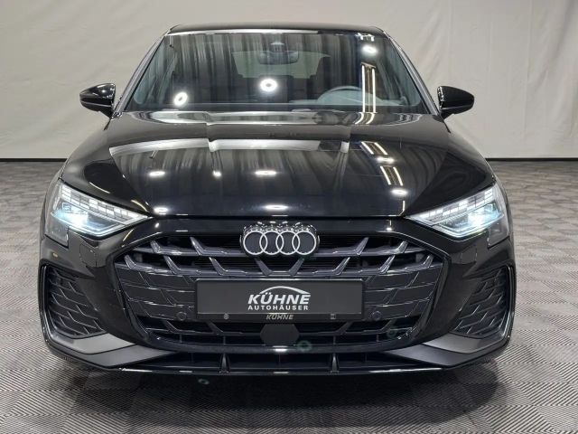 Audi A3 1.5 TFSI S-Line Sedan