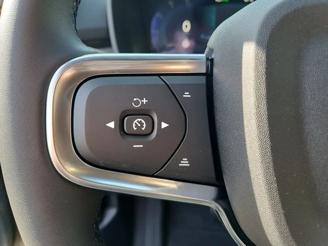 Volvo XC40 Dark Plus