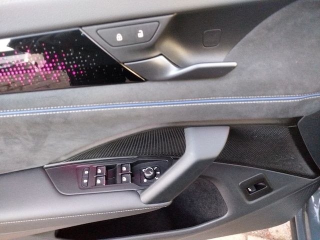 Volkswagen Tayron 2.0 TDI DSG R-Line