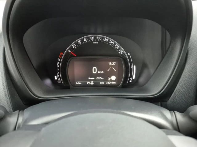 Toyota Aygo X Hatchback Play