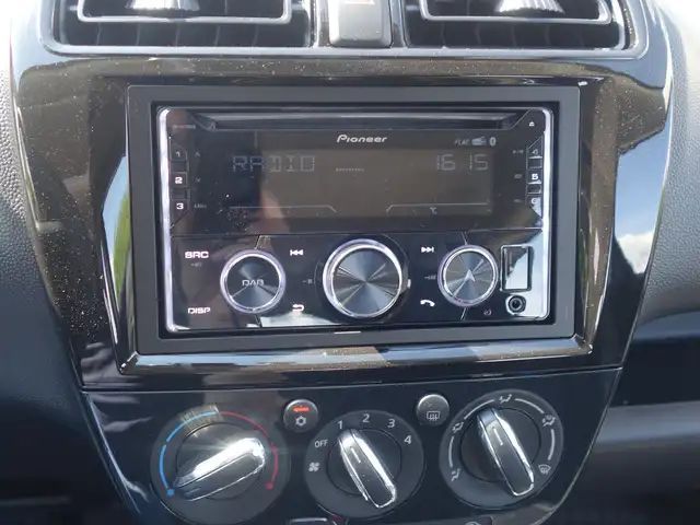 Mitsubishi Space Star Inform MIVEC Star