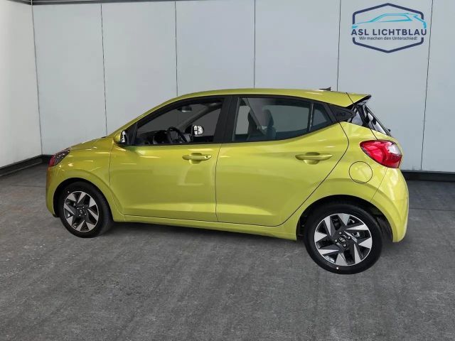 Hyundai i10 1.0 2WD Trend