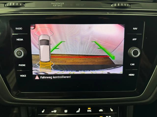 Volkswagen Touran DSG Life