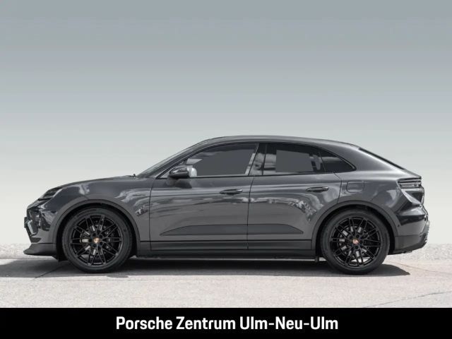 Porsche Macan 4