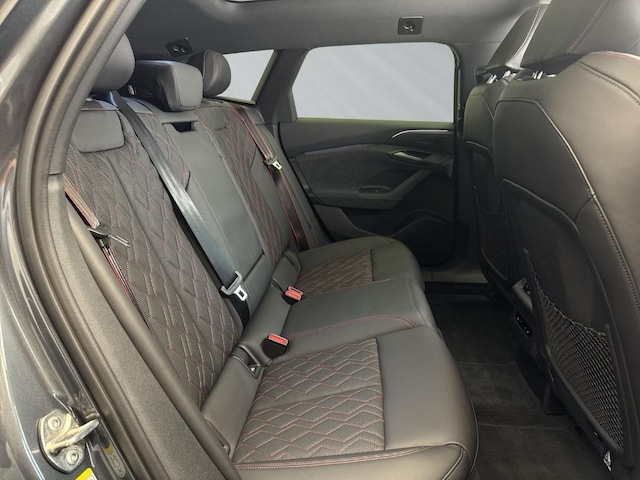 Audi A6 e-tron Avant Quattro