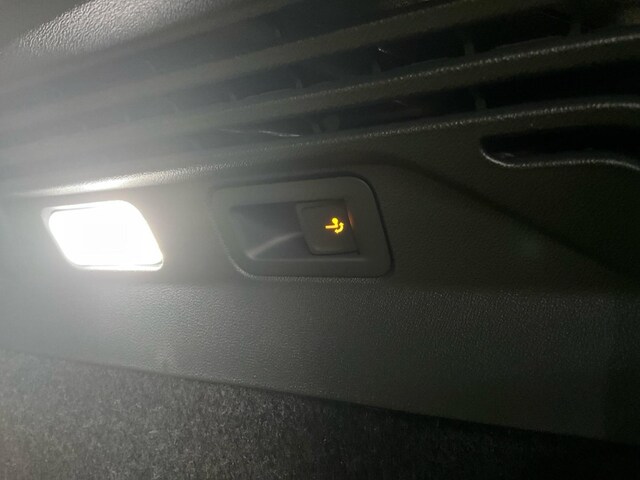 Volkswagen ID.5 286PS NP.69tACC.5JG.WÄRMEPUMPE.AHK.AREA-VIEW.HARMAN.NAVI.HUD.LED.APP-C