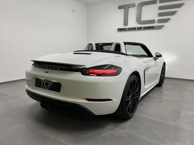Porsche Boxster 718