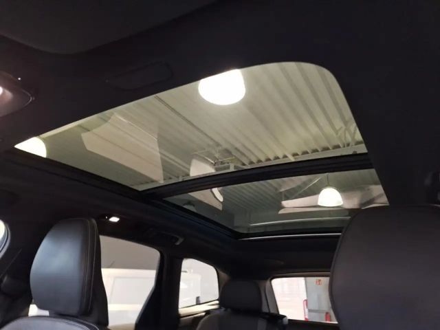 Volvo XC60 Dark Plus