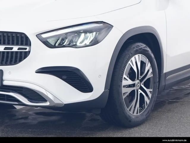 Mercedes-Benz GLA 220 4MATIC