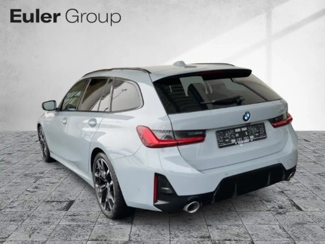 BMW 320 320d M-Sport Touring