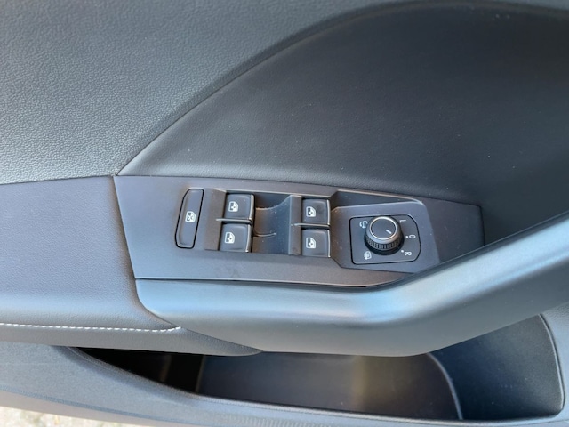 Volkswagen T-Cross 1.0 TSI R-Line