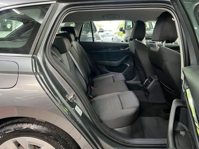 Skoda Octavia 2.0 TDI Combi Selection