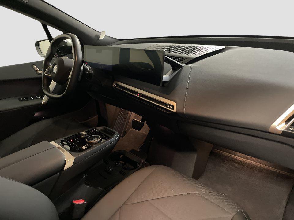 BMW iX xDrive40