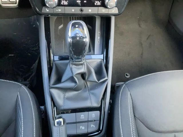 Skoda Kamiq 1.0 TSI Monte Carlo