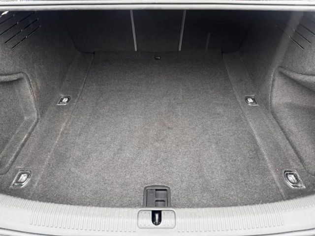 Audi A4 35 TFSI S-Line S-Tronic Sedan