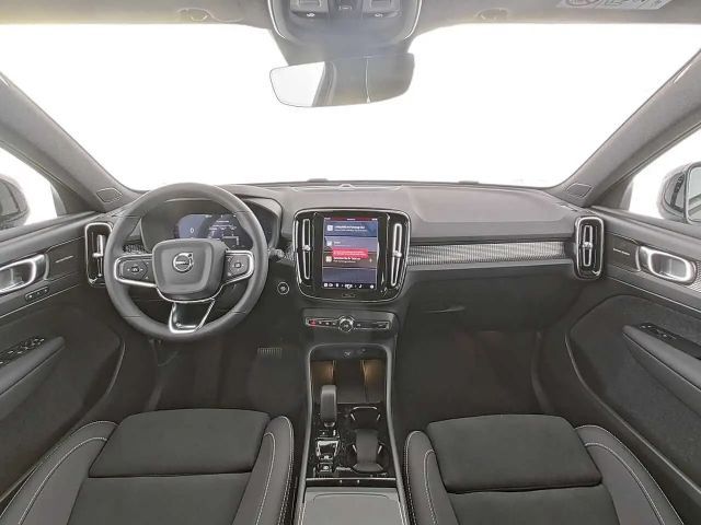 Volvo XC40 Plus