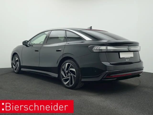 Volkswagen ID.7 IQ.Drive Pro