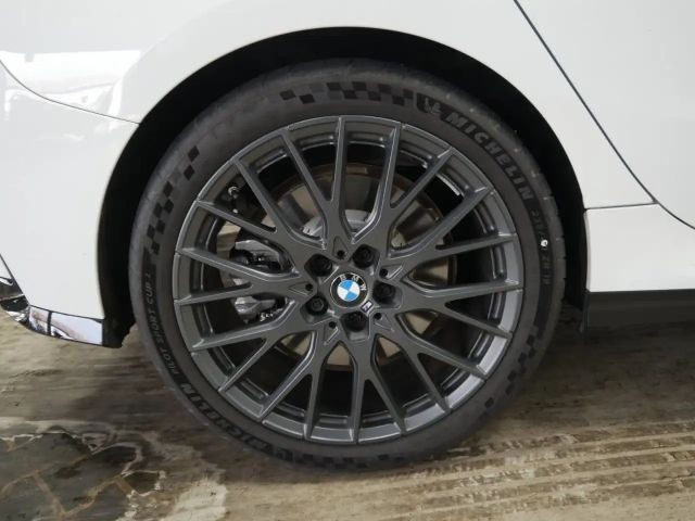 BMW 135 Sedan xDrive