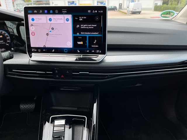 Volkswagen Golf 1.5 eTSI DSG Golf VIII Variant