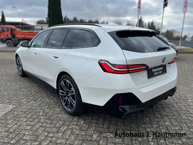 BMW 520 520d M-Sport Touring