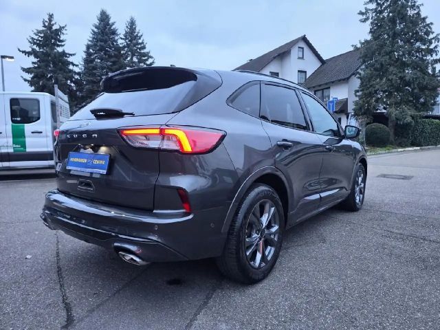 Ford Kuga ST Line