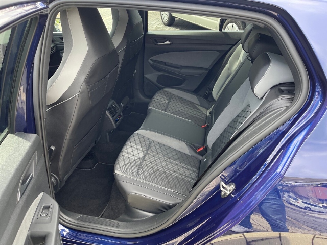 Volkswagen Golf 2.0 TSI 4Motion DSG Golf VIII