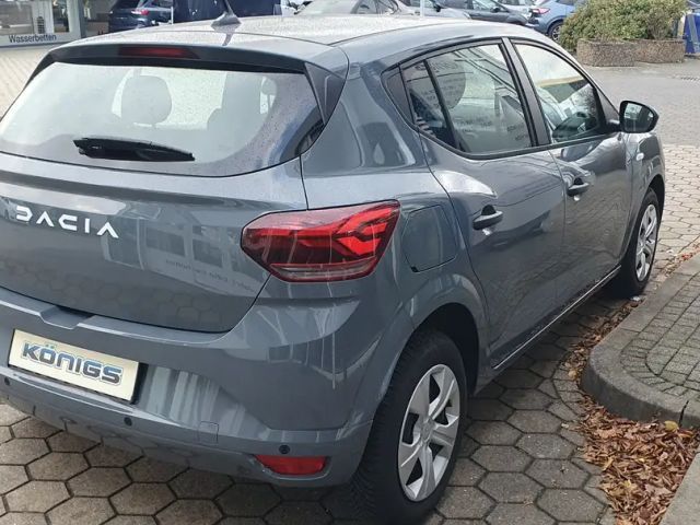 Dacia Sandero Essential